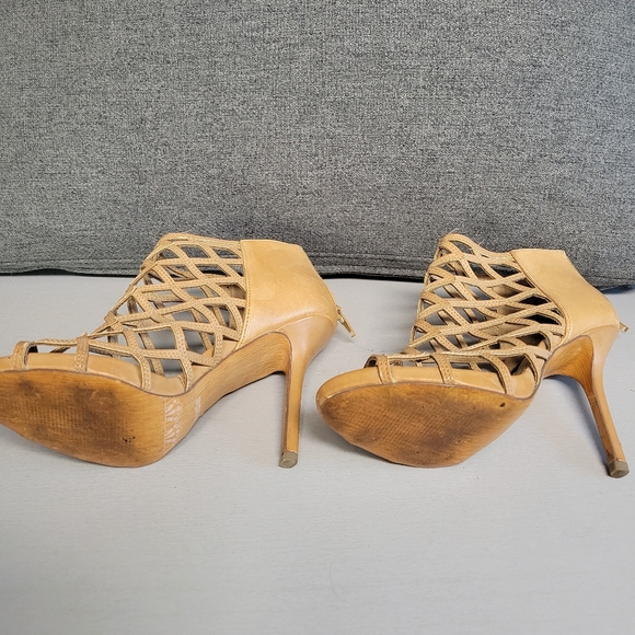 Kensie Heels - Picture 2 of 3